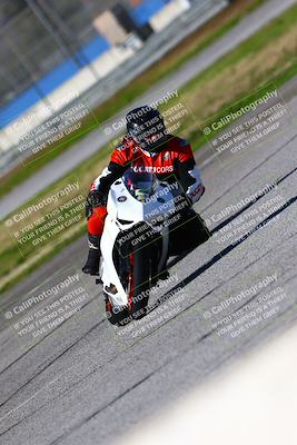 media/Jan-21-2023-Fastrack Riders (Sat) [[fcf3f88a30]]/Level 2/Session 4 Turn 6-Mountian Shot/